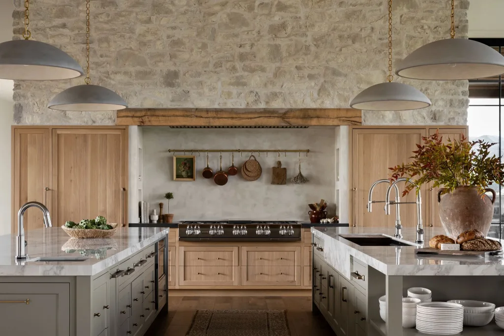 17 Gorgeous Studio McGee Kitchens that Prove Why Shea McGee is Queen ...