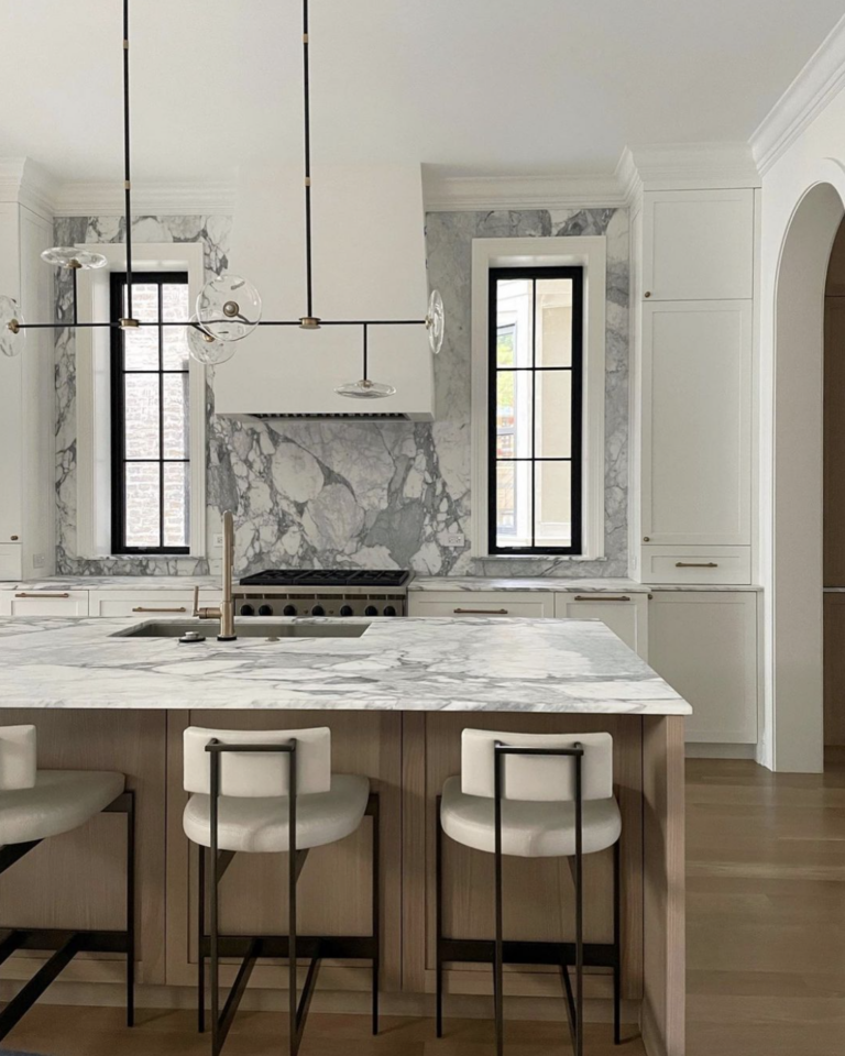 8 of the Biggest Kitchen Backsplash Trends of 2026 - Kaitlin Madden