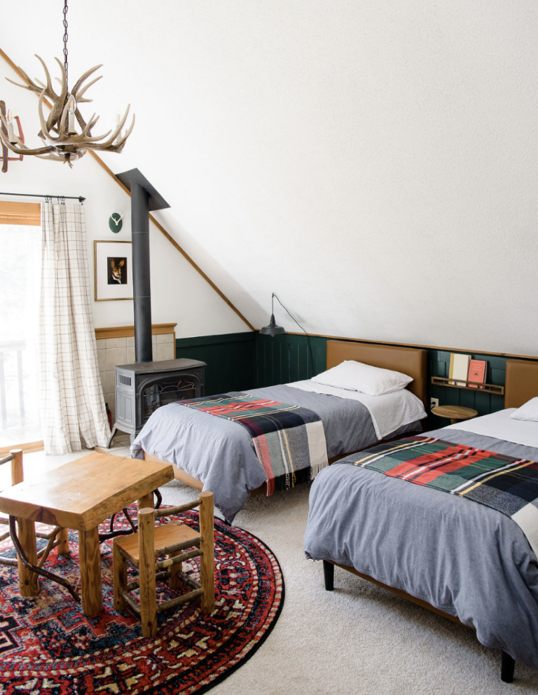 Sherwin Williams Dard Hunter Green Review