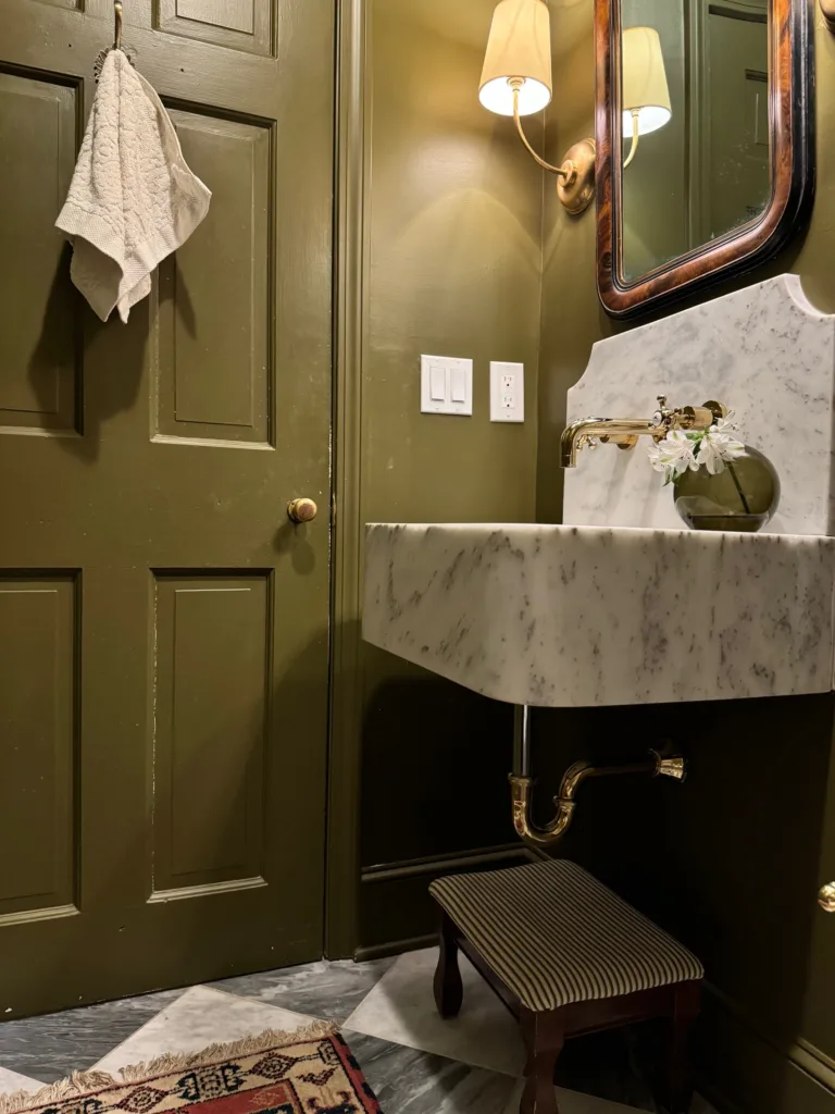 Color-Drenching A Room: Should You Do It?