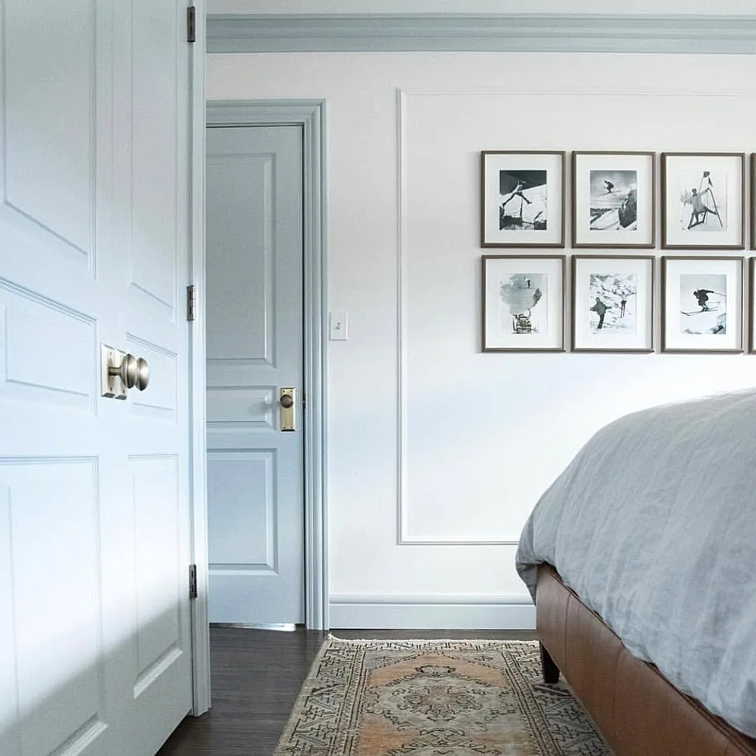 Contrast Trim: 8 Gorgeous Color Trim & White Wall Combos